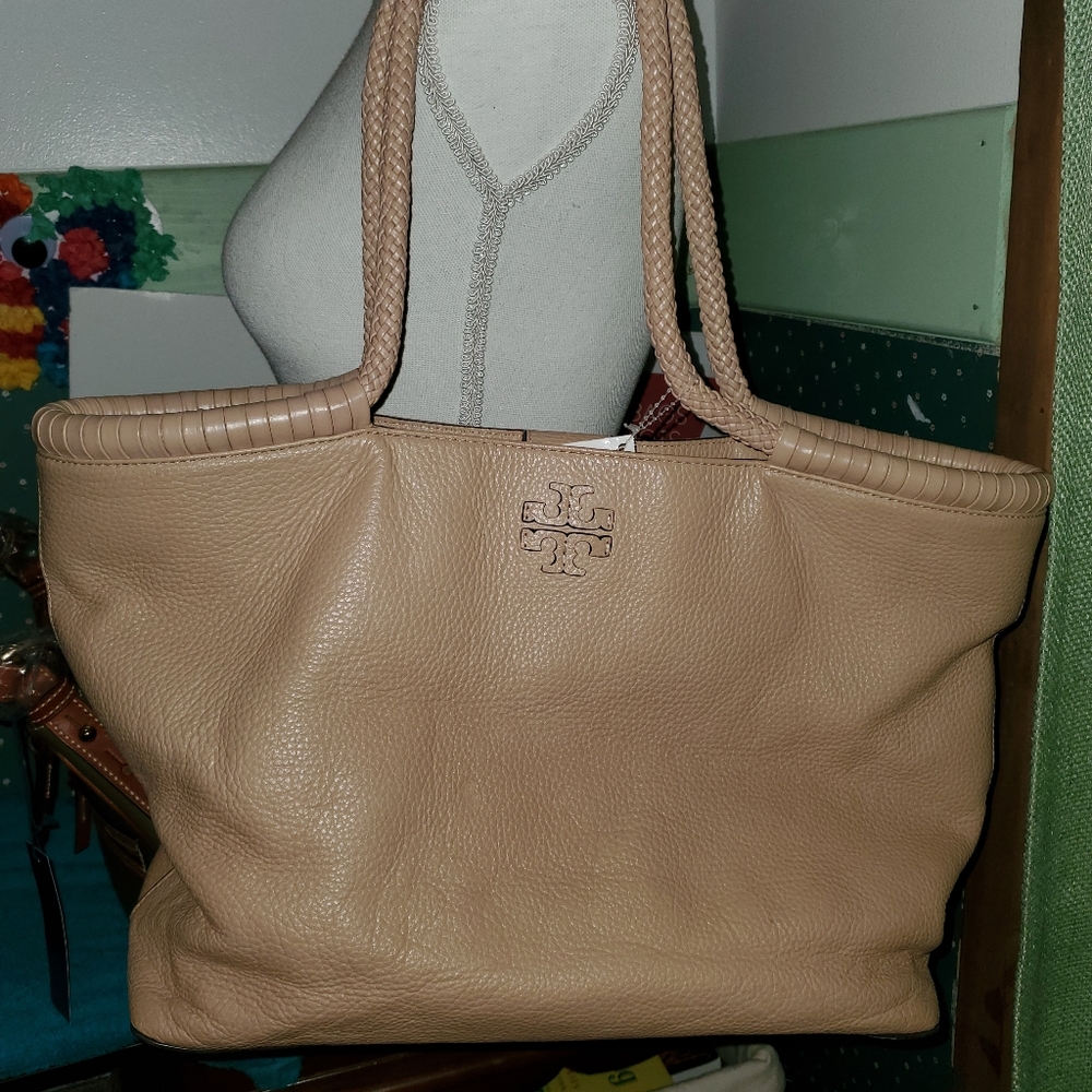 (2)  TORY BURCH XL IMPERIAL CREAM  TAYLOR TOTE